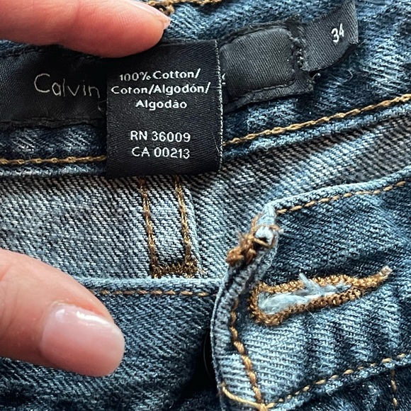 Calvin Klein Relaxed Straight Medium Dark Wash Jeans 34 x 32 - Picture 7 of 9